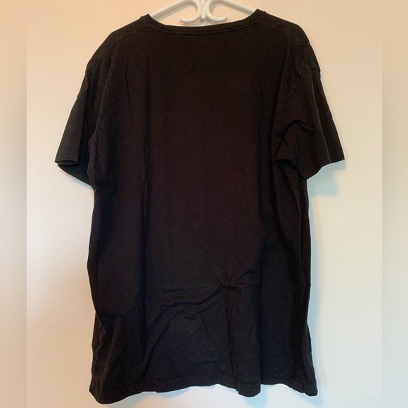 🌼TEES AND TANKS 3 FOR 25$🌼 Hot Wheels Graphic Tee - Picture 2 of 2